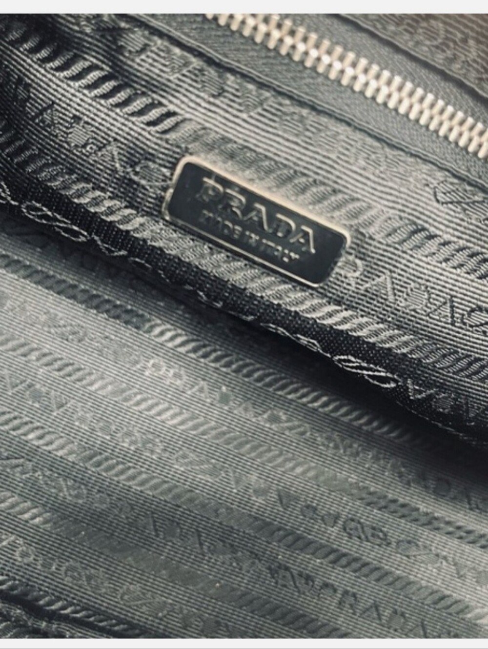 PRADA VINTAGE BAG - Picture 10 of 11
